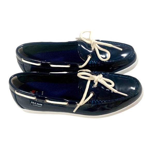 Cole Haan Pinch Women's Boat Shoes Patent Leather Navy Blue Size 7 - Picture 3 of 12
